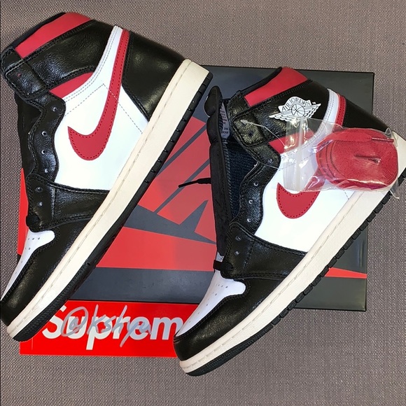 Nike Air Jordan 1 Retro High Gym Red - Picture 4 of 5